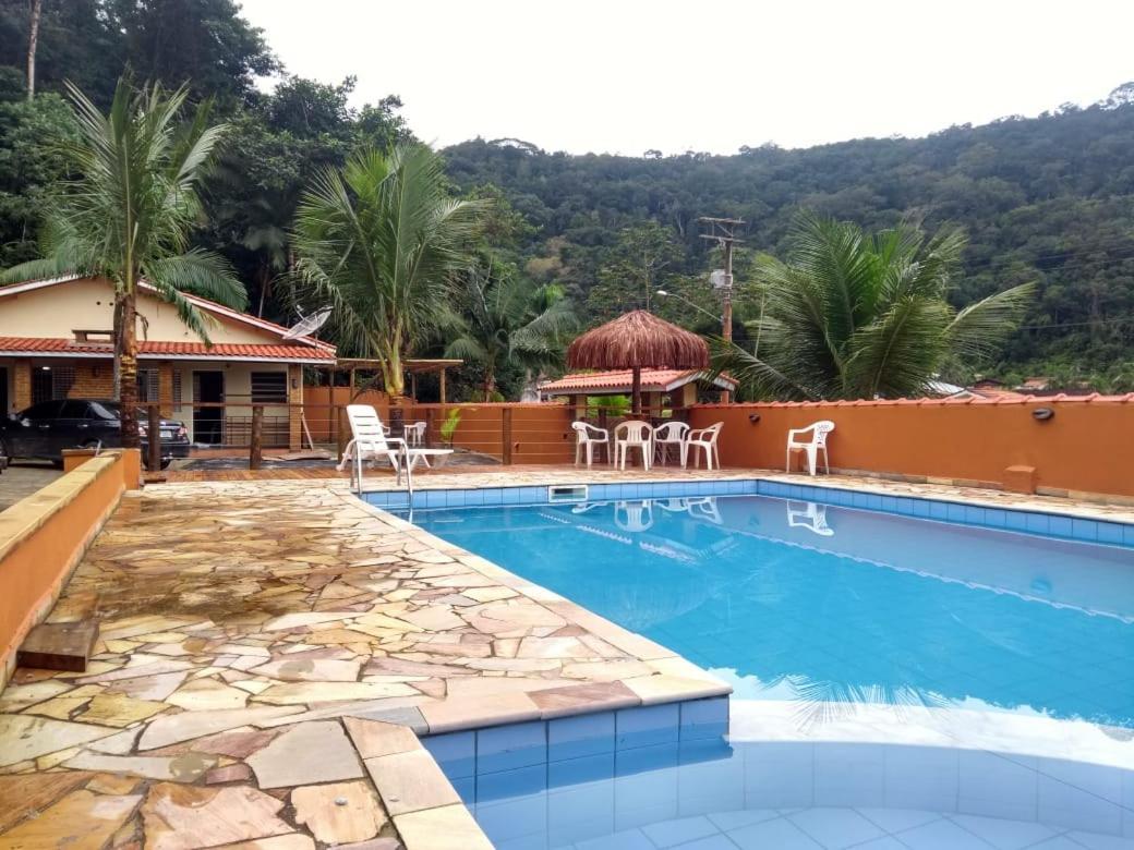 Chale Residencial Bosque Da Cocanha Apartment Caraguatatuba